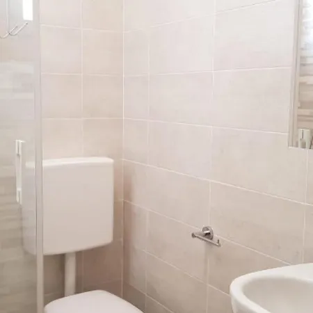 Daire Enjoy The Comfort Near The Beach-beahost *